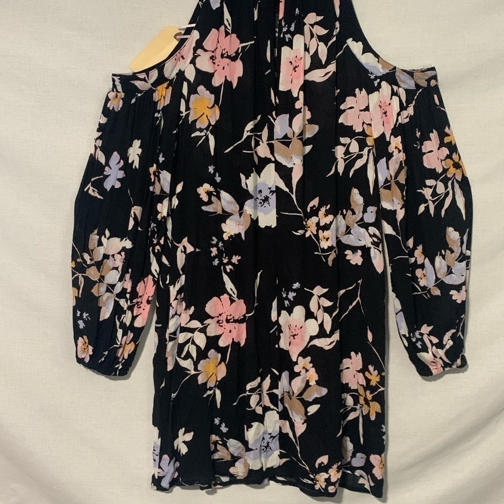 Anthropologie Band of Gypsies Women Small Cold Shoulder Black Floral Dress NEW - Picture 2 of 7